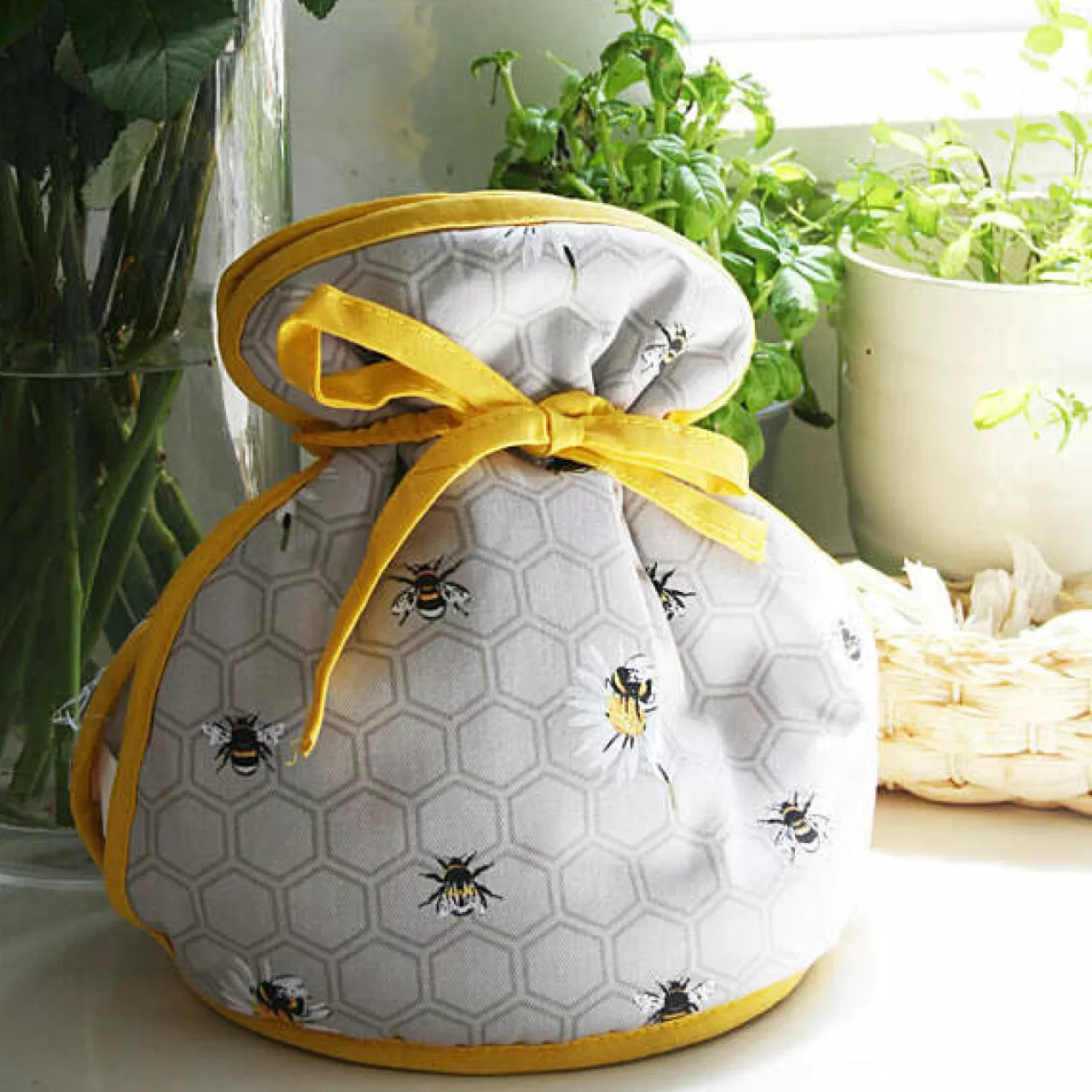 Best Samuel Lamont Bee Happy Muff Tea Cosy