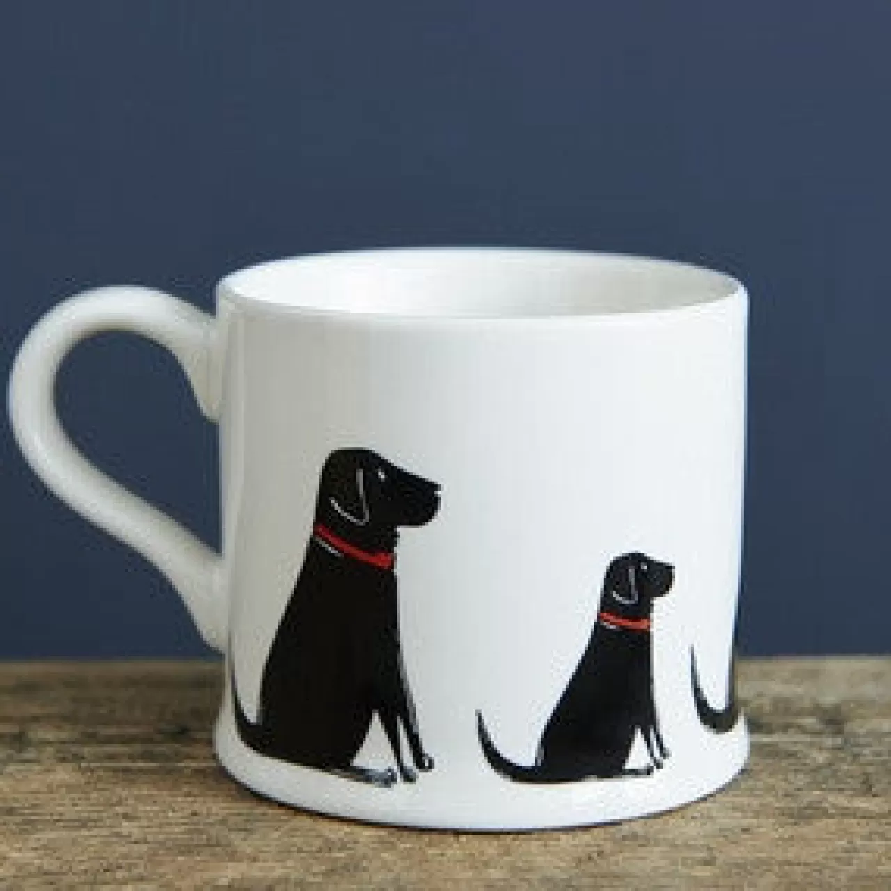 Hot Sweet William Black Labrador Mug Boxed