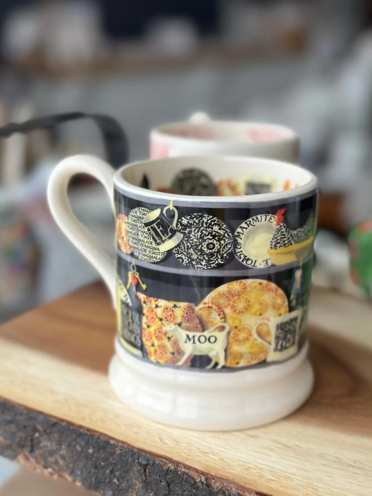 Clearance Emma Bridgewater Black Larder 1/2 Pint Mug