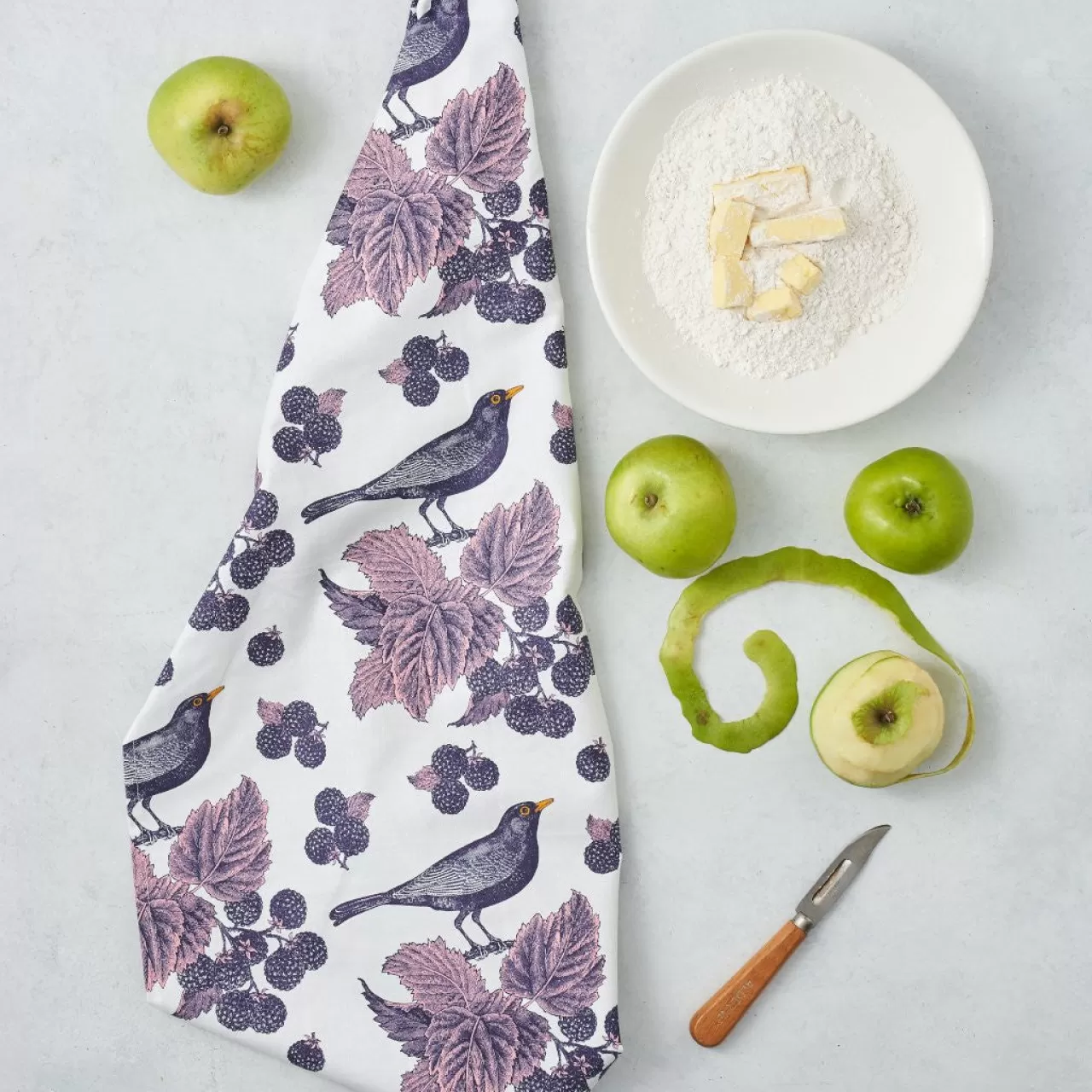 Cheap Thornback & Peel Blackbird & Bramble Tea Towel