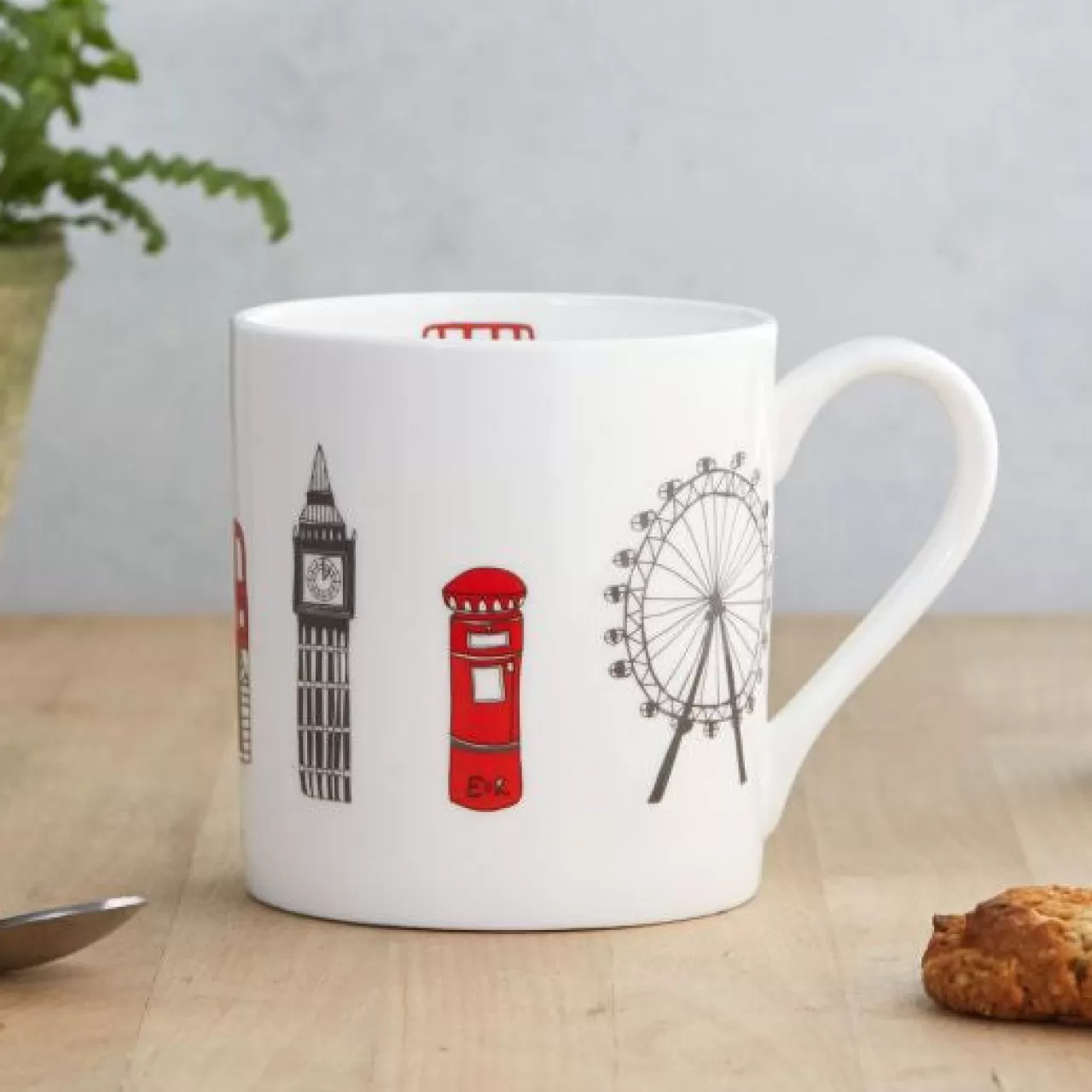 Clearance Victoria Eggs London Skyline Mug