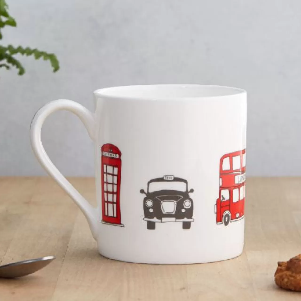 Clearance Victoria Eggs London Skyline Mug