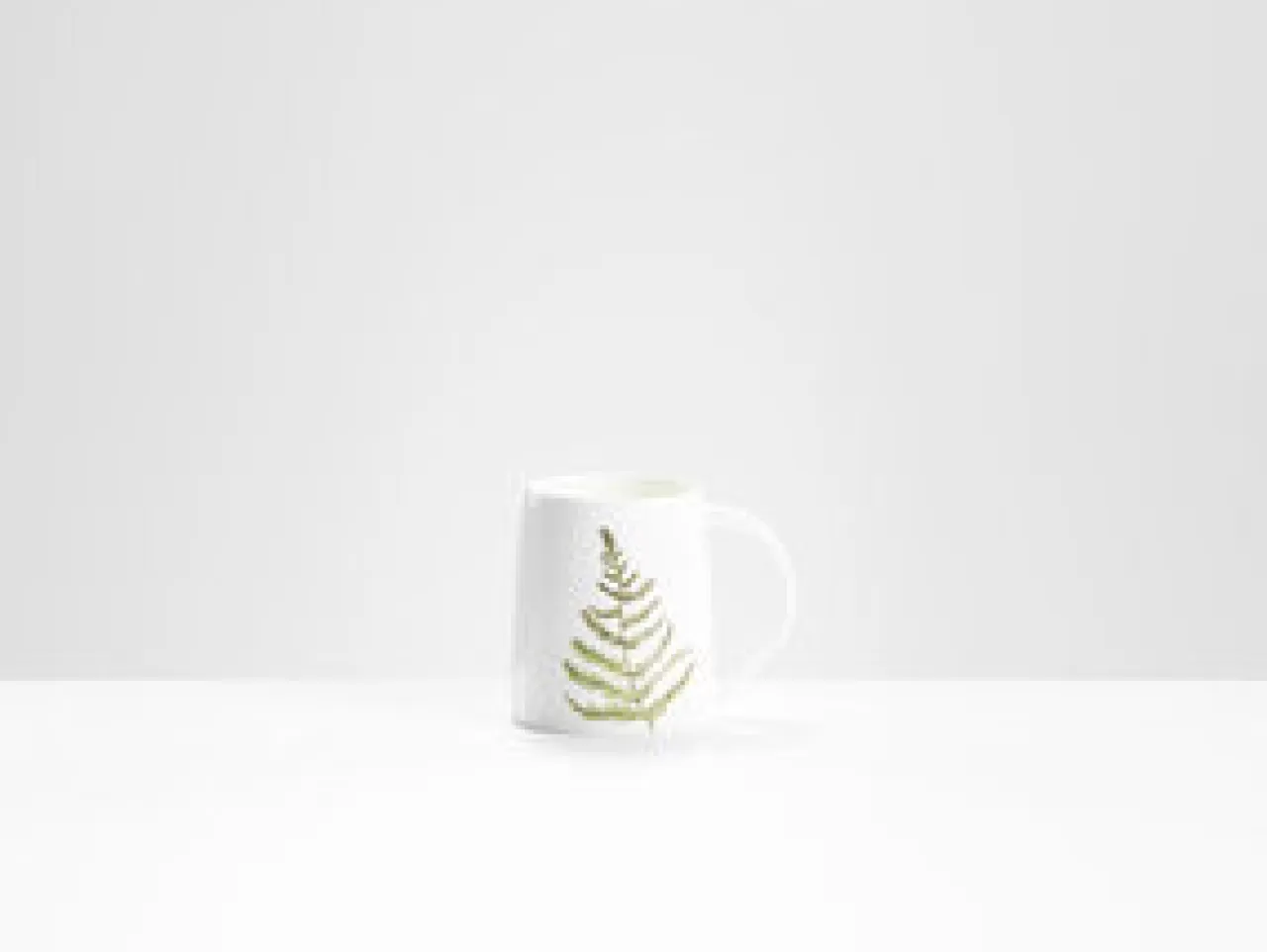 Store Helen Beard Pointed Fern Mug