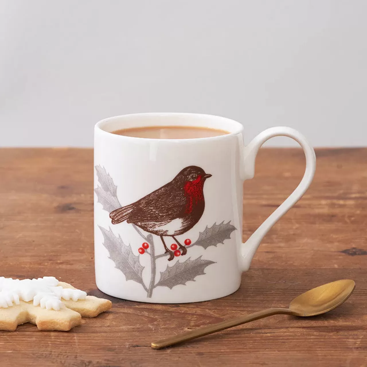 New Thornback & Peel Robin & Holly Bone China Mug