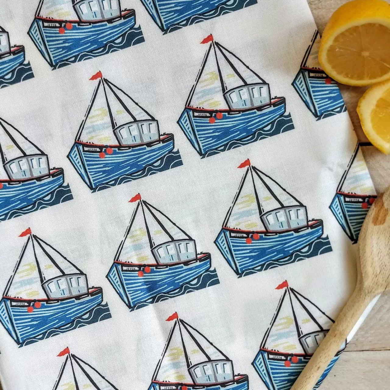 Fashion Lucky Lobster Sailing Boats Tea Towel